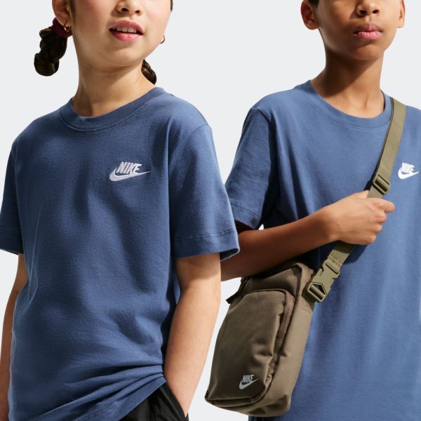 Nike Sportswear Big Kids' T-Shirt FZ5177-461
